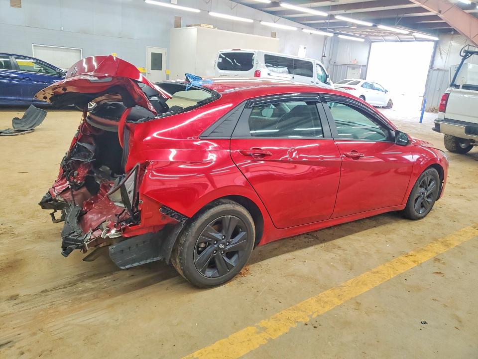 47035076 :رقم المزاد ، 5NPLM4AG2PH102613 vin ، 2023 Hyundai Elantra مزاد بيع