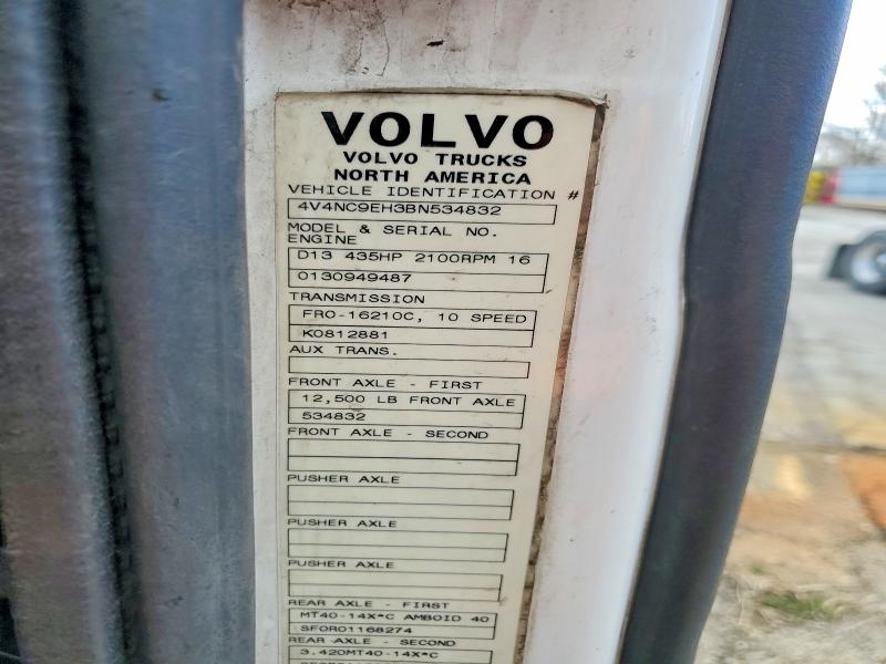 Продажа на аукционе авто 2011 Volv Vn, vin: 4V4NC9EH3BN534832, номер лота: 46004746