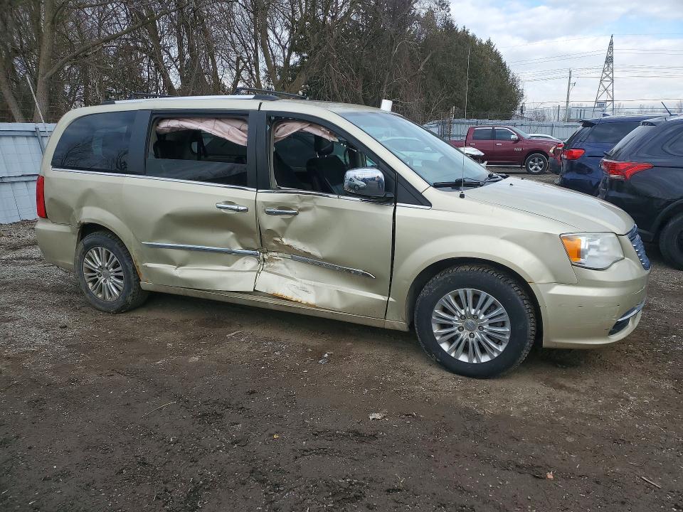 45977156 :رقم المزاد ، 2C4RC1GG6CR118149 vin ، 2012 Chrysler Town & Country مزاد بيع