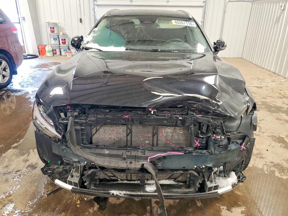 46267116 :رقم المزاد ، YV4L12WK0S2148992 vin ، 2025 Volvo V60 Cross Country مزاد بيع