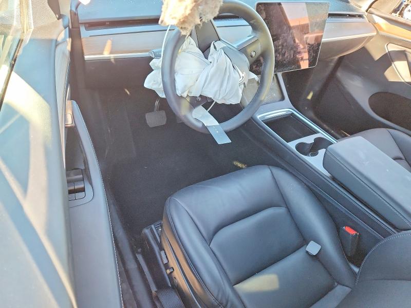 45640006 :رقم المزاد ، 7SAYGDED6SF251047 vin ، 2025 Tesla Model Y مزاد بيع