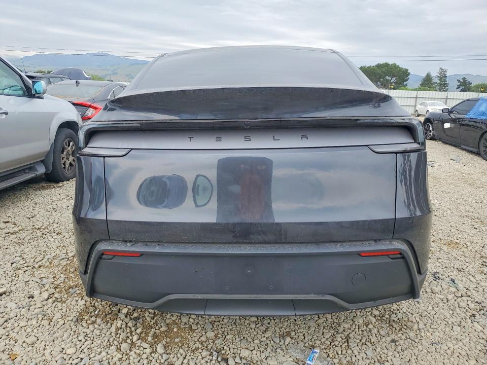 2026 Tesla Model Y მანქანა იყიდება აუქციონზე, vin: 7SAYGDED9TF585106, აუქციონის ნომერი: 48327586