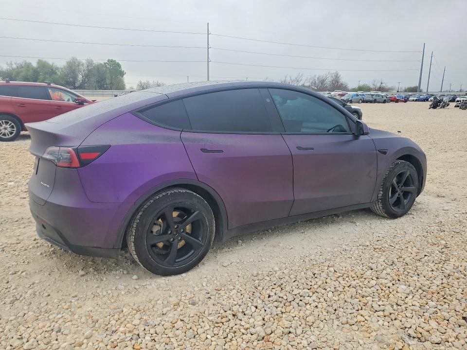 Продажа на аукционе авто 2024 Tesla Model Y, vin: 7SAYGDEE6RA335823, номер лота: 41810236
