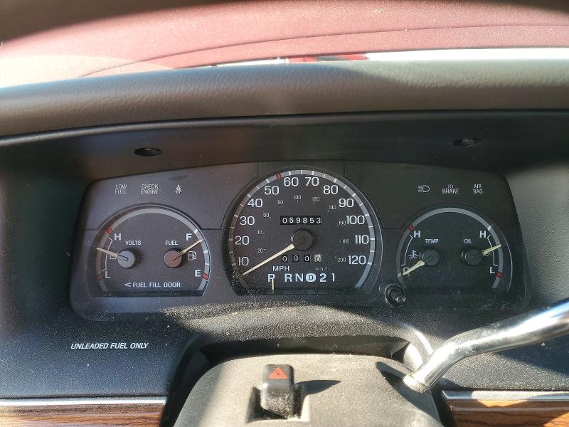 1995 Ford Crown Victoria მანქანა იყიდება აუქციონზე, vin: 2FALP73W1SX145351, აუქციონის ნომერი: 47170116