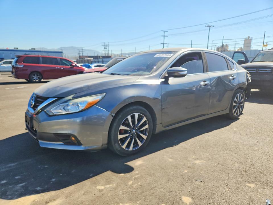 2017 Nissan Altima მანქანა იყიდება აუქციონზე, vin: 1N4AL3AP3HC241771, აუქციონის ნომერი: 46757266