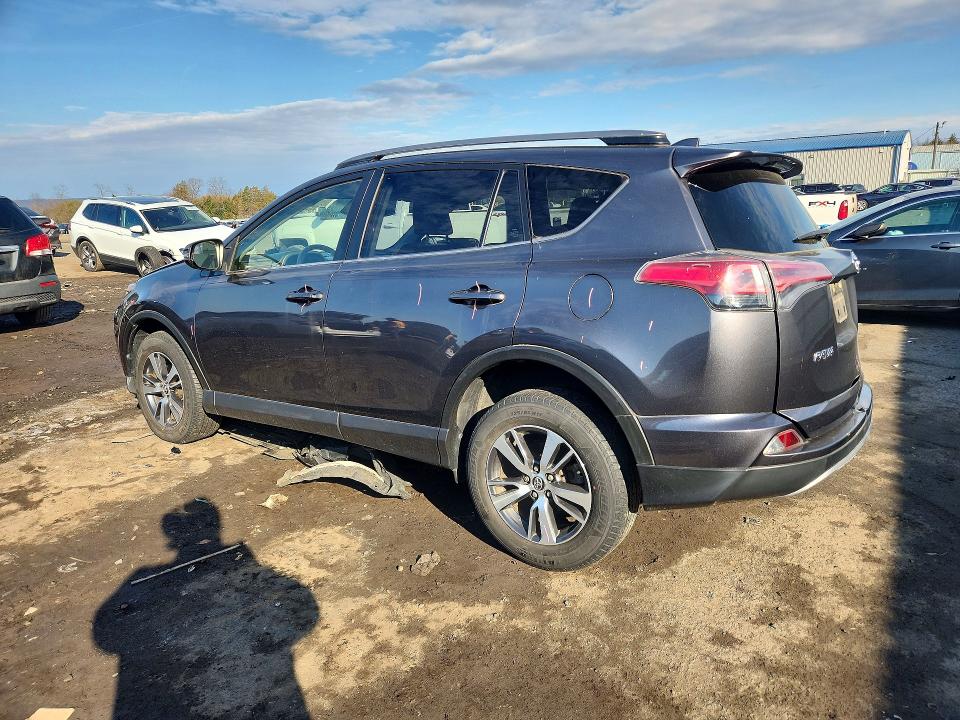 47825196 :رقم المزاد ، JTMRFREV4HJ110554 vin ، 2017 Toyota Rav4 مزاد بيع