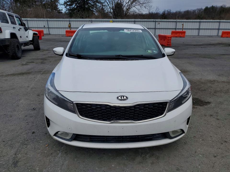 78412355 :رقم المزاد ، 3KPFL4A8XHE037167 vin ، 2017 Kia Forte مزاد بيع