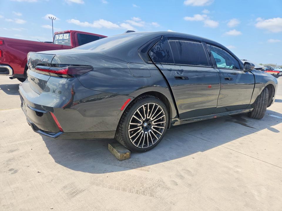 Продаж на аукціоні авто 2025 Bmw 740, vin: WBA23EH02SCT29105, номер лоту: 47382956