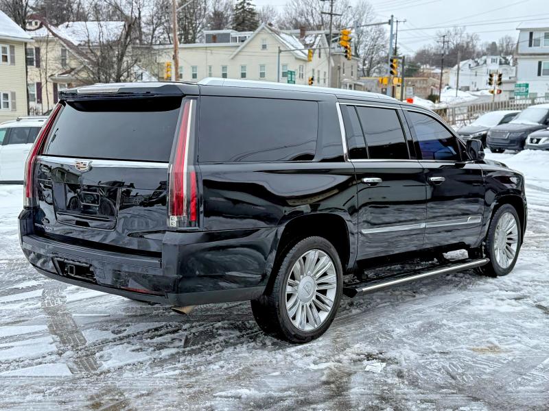 Продажа на аукционе авто 2018 Cadillac Escalade, vin: 1GYS4KKJ7JR156350, номер лота: 45557526