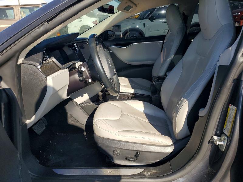 47201236 :رقم المزاد ، 5YJSA1H12FF083546 vin ، 2015 Tesla Model S مزاد بيع