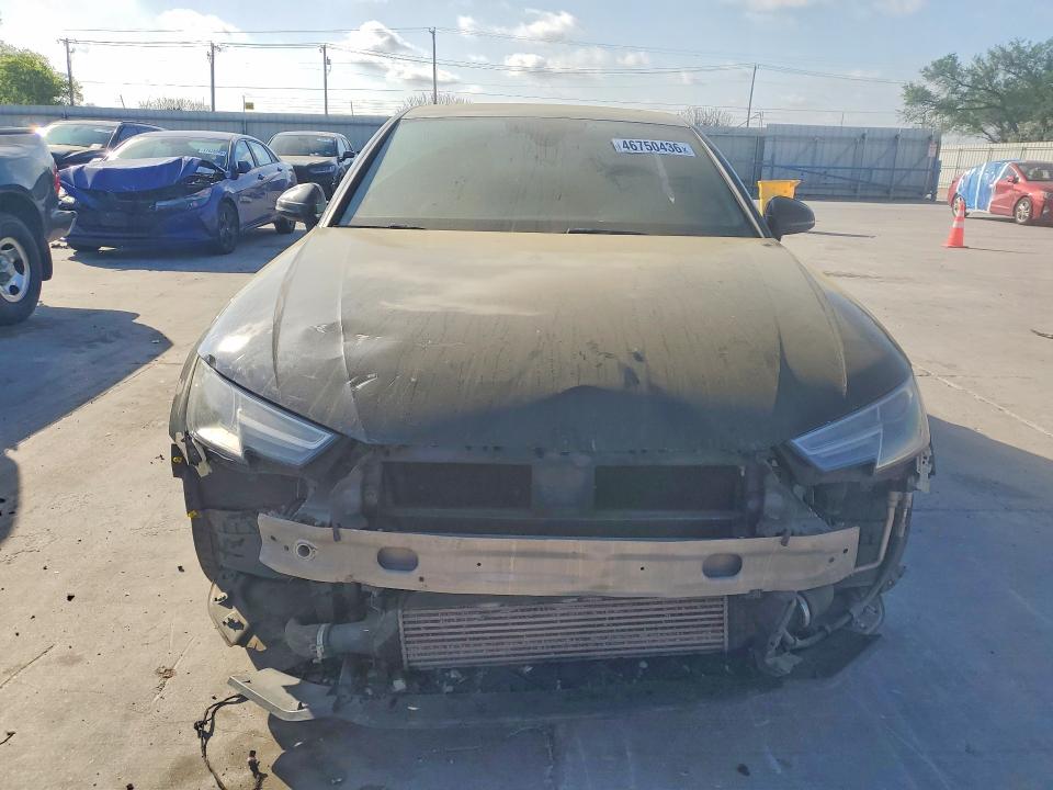 Продажа на аукционе авто 2018 Audi A4, vin: WAUKMAF4XJA130714, номер лота: 46750436