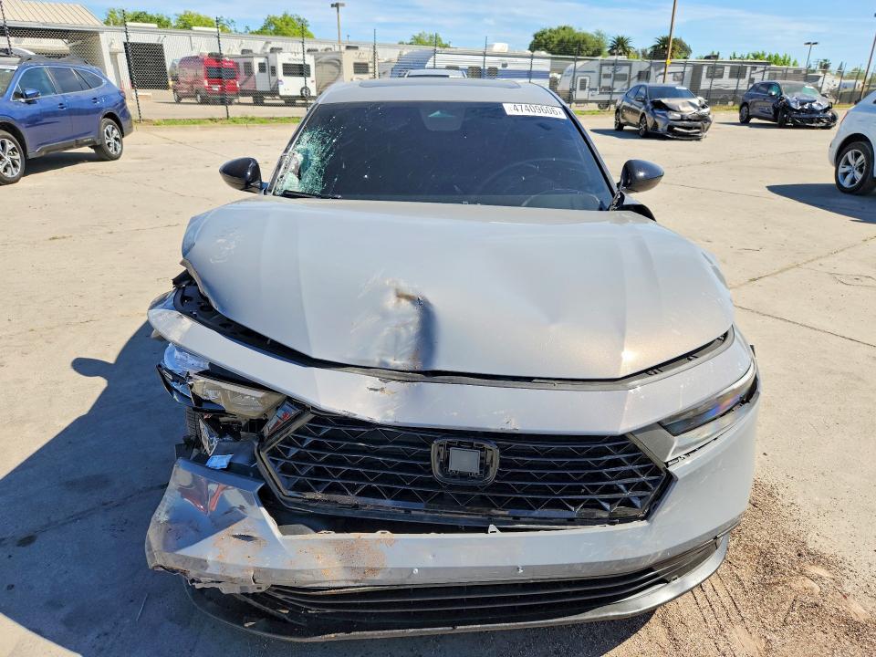 47409606 :رقم المزاد ، 1HGCY2F5XSA039553 vin ، 2025 Honda Accord مزاد بيع
