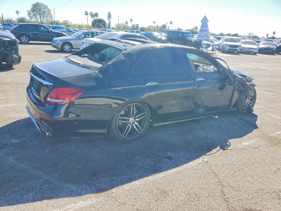 Продажа на аукционе авто 2019 Mercedes-benz E, vin: WDDZF6BB8KA489645, номер лота: 41640136