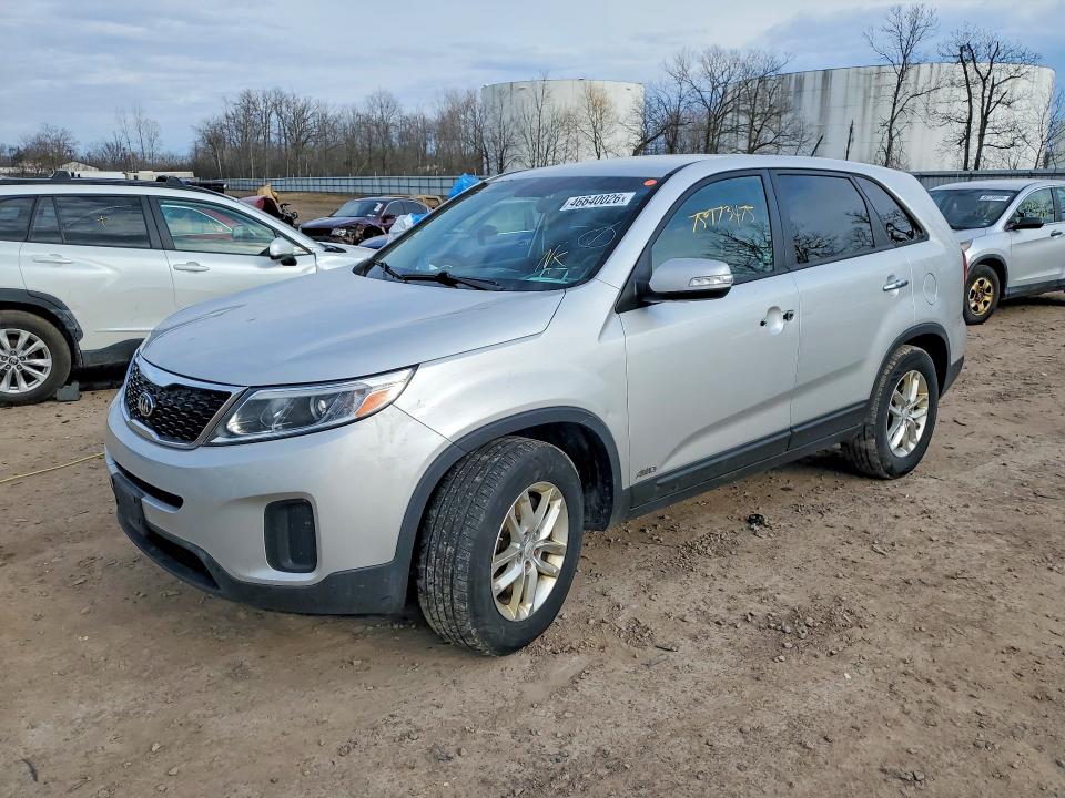 2015 Kia Sorento მანქანა იყიდება აუქციონზე, vin: 5XYKTCA68FG622692, აუქციონის ნომერი: 46640026