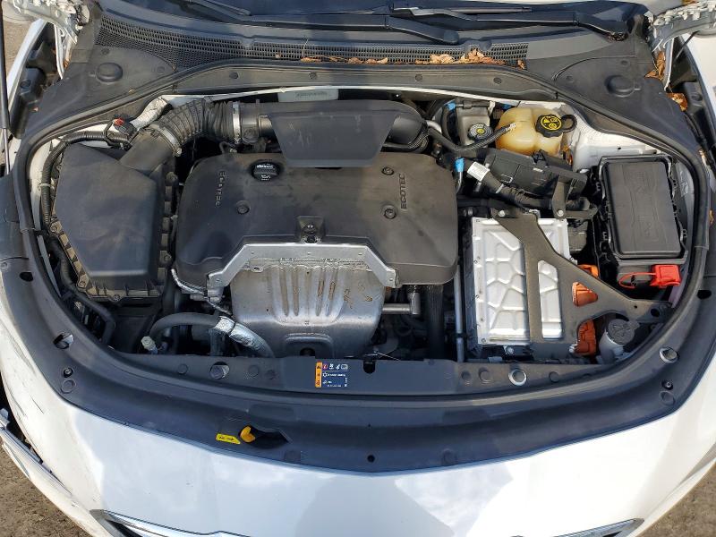 41871956 :رقم المزاد ، 1G4ZP5SZ4JU120031 vin ، 2018 Buick Lacrosse مزاد بيع