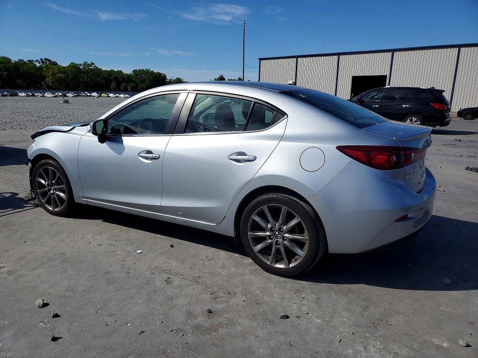2018 Mazda 3 მანქანა იყიდება აუქციონზე, vin: 3MZBN1V35JM231989, აუქციონის ნომერი: 46267686