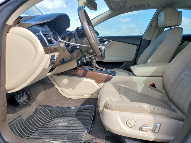46410646 :رقم المزاد ، WAU2GAFC8GN010555 vin ، 2016 Audi A7 مزاد بيع