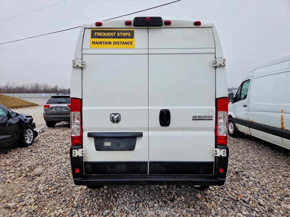 Продажа на аукционе авто 2024 Ram Promaster 2500, vin: 3C6LRVDG0RE153710, номер лота: 45521796