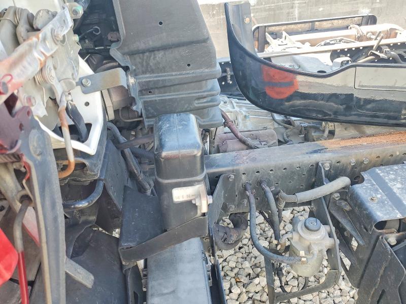 42054186 :رقم المزاد ، JALE5W167F7900440 vin ، 2015 Isuzu All Other مزاد بيع