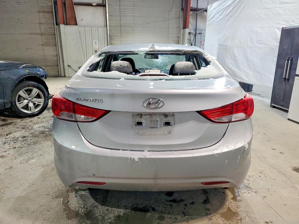 2013 Hyundai Elantra მანქანა იყიდება აუქციონზე, vin: 5NPDH4AE9DH393579, აუქციონის ნომერი: 46896926