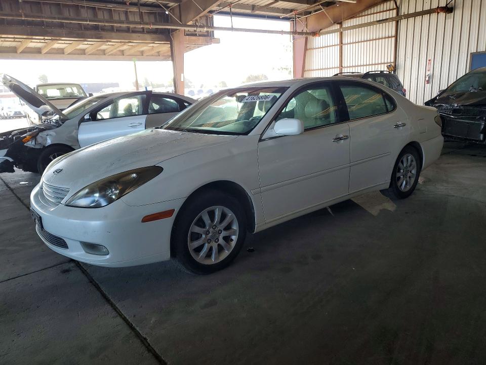 41626806 :رقم المزاد ، JTHBF30G320084824 vin ، 2002 Lexus Es 300 مزاد بيع