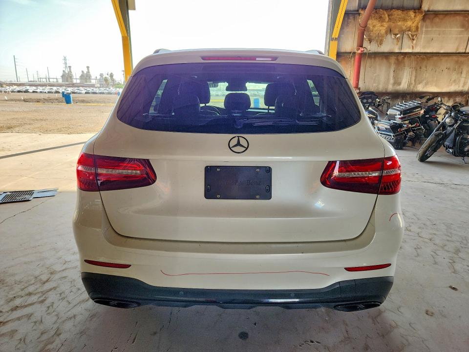 47772096 :رقم المزاد ، WDC0G6EB8HF159280 vin ، 2017 Mercedes-benz Glc مزاد بيع