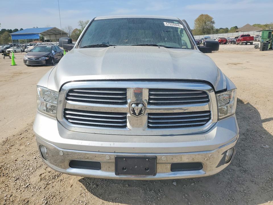 47028866 :رقم المزاد ، 1C6RR6LT0KS515892 vin ، 2019 Ram 1500 Classic مزاد بيع