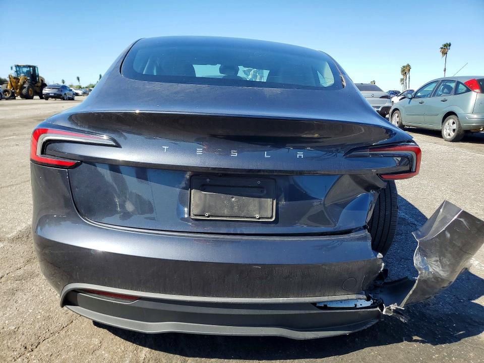 79662155 :رقم المزاد ، 5YJ3E1EA7RF746840 vin ، 2024 Tesla Model 3 مزاد بيع