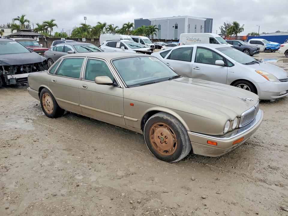 Продаж на аукціоні авто 1995 Jaguar Xj6, vin: SAJHX1740SC752068, номер лоту: 46382766