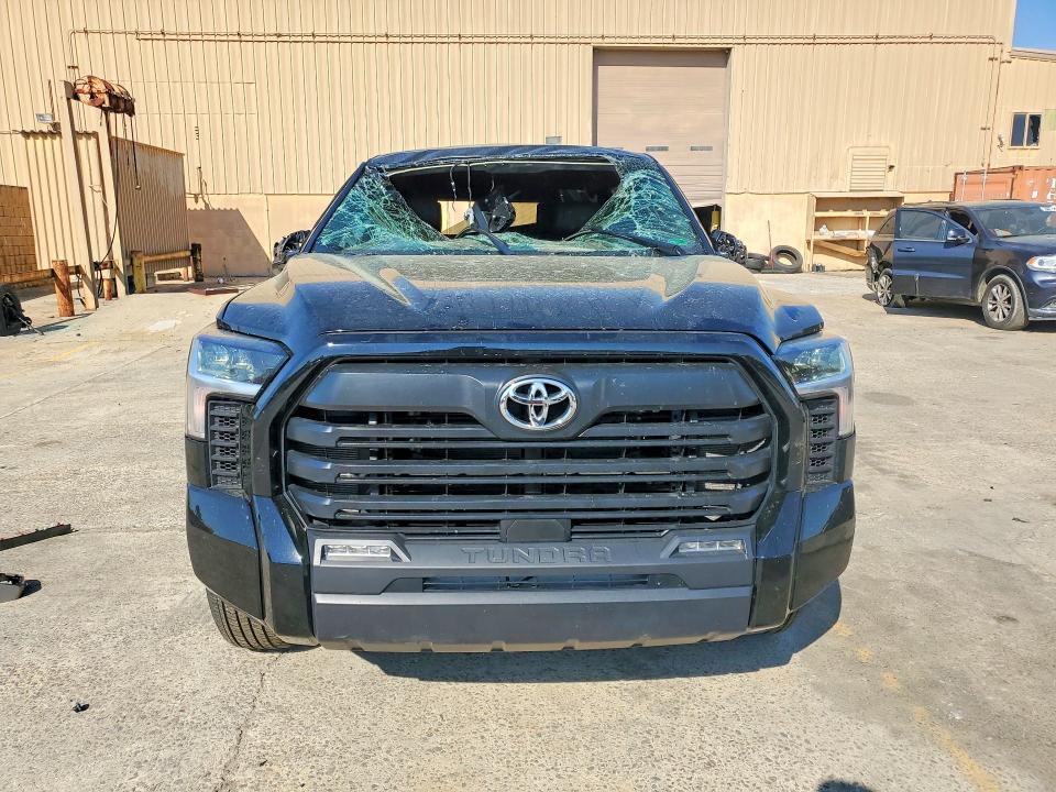 2025 Toyota Tundra მანქანა იყიდება აუქციონზე, vin: 5TFLA5AB7SX046734, აუქციონის ნომერი: 47074806