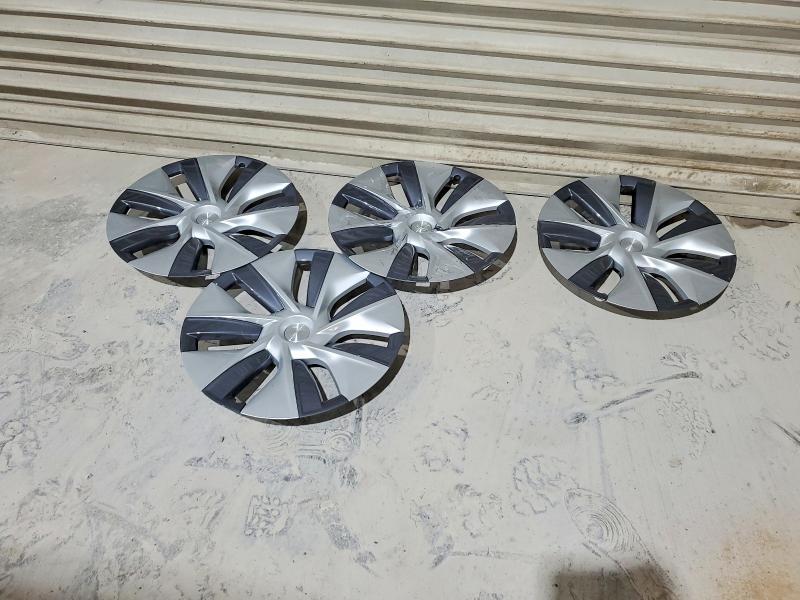 2024 Tesla Model Y მანქანა იყიდება აუქციონზე, vin: 7SAYGDEE9RA227969, აუქციონის ნომერი: 47363796