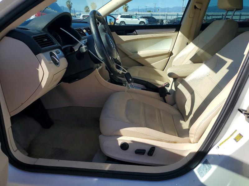 2012 Volkswagen Passat მანქანა იყიდება აუქციონზე, vin: 1VWBP7A37CC036712, აუქციონის ნომერი: 45448786