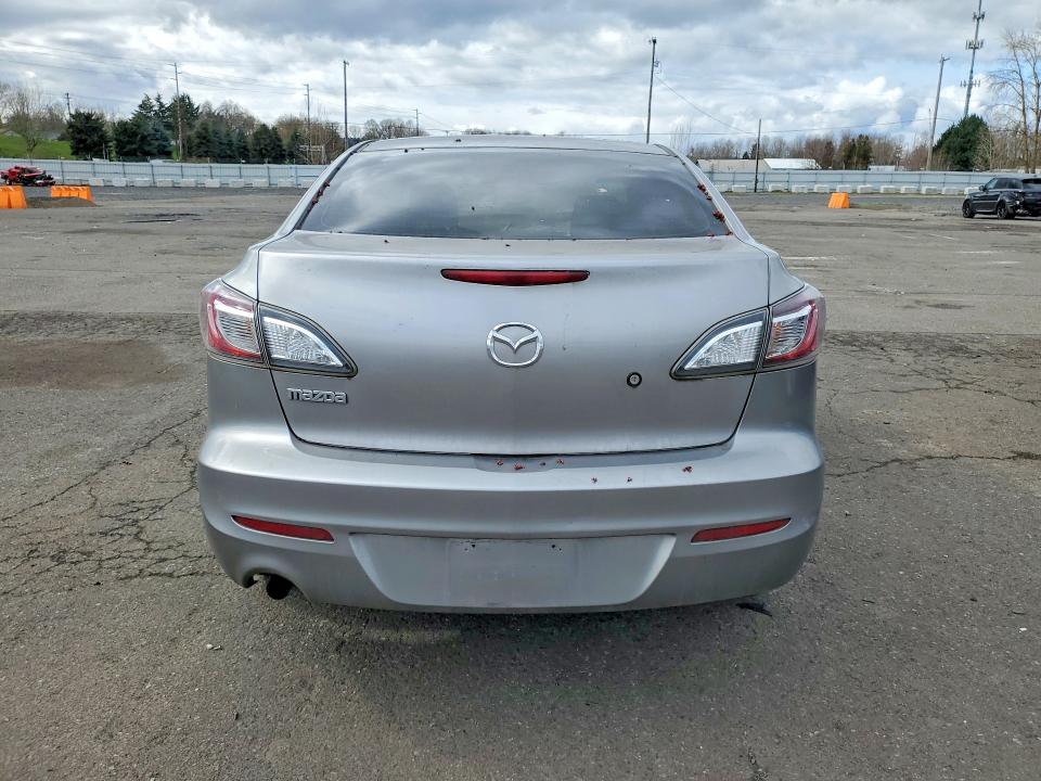 41828316 :رقم المزاد ، JM1BL1TG8D1793353 vin ، 2013 Mazda 3 مزاد بيع