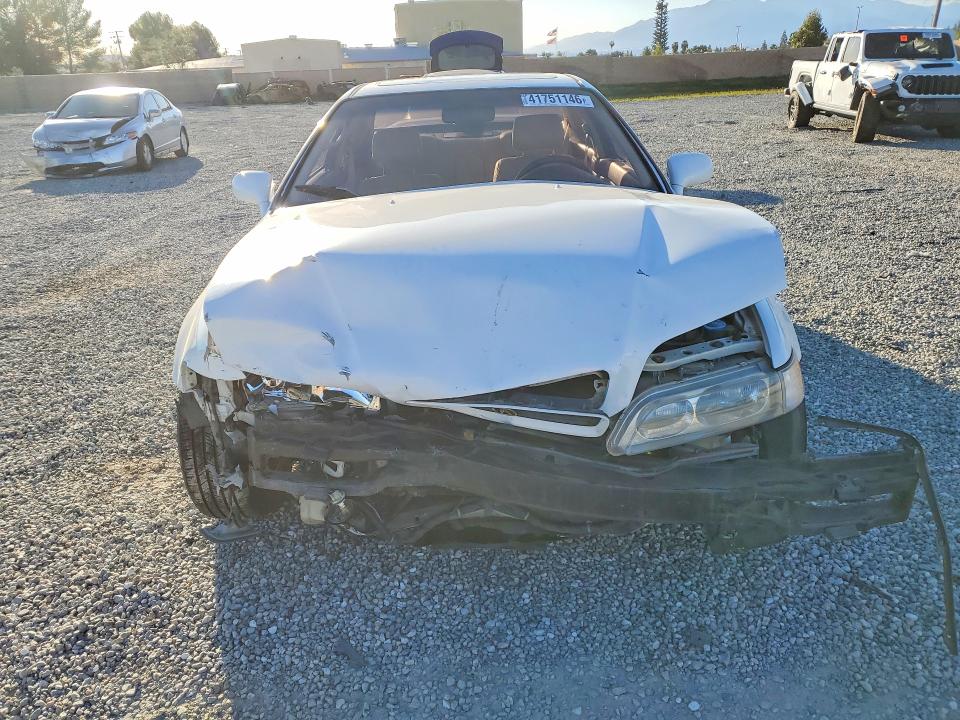 41751146 :رقم المزاد ، JH4KA8276NC000362 vin ، 1992 Acura Legend مزاد بيع