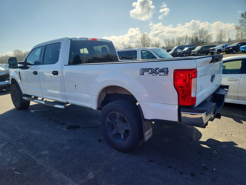 47431226 :رقم المزاد ، 1FT7W2B62HED00227 vin ، 2017 Ford F250 مزاد بيع