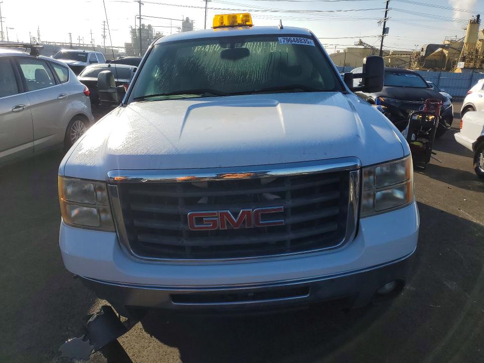 2008 Gmc Sierra მანქანა იყიდება აუქციონზე, vin: 1GTHK24K18E128332, აუქციონის ნომერი: 79648835