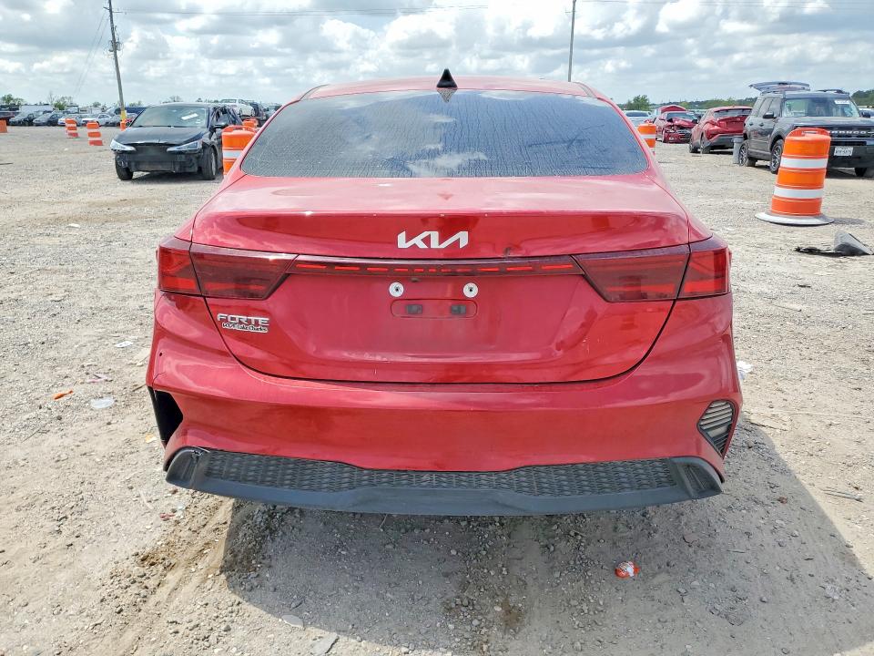 47612556 :رقم المزاد ، 3KPF24AD5PE671646 vin ، 2023 Kia Forte مزاد بيع