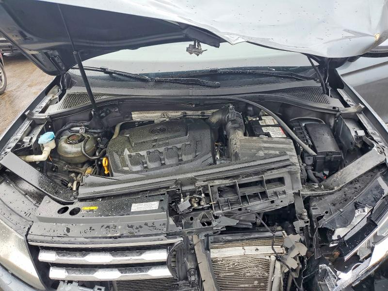 79690745 :رقم المزاد ، 3VV2B7AX4JM052271 vin ، 2018 Volkswagen Tiguan مزاد بيع