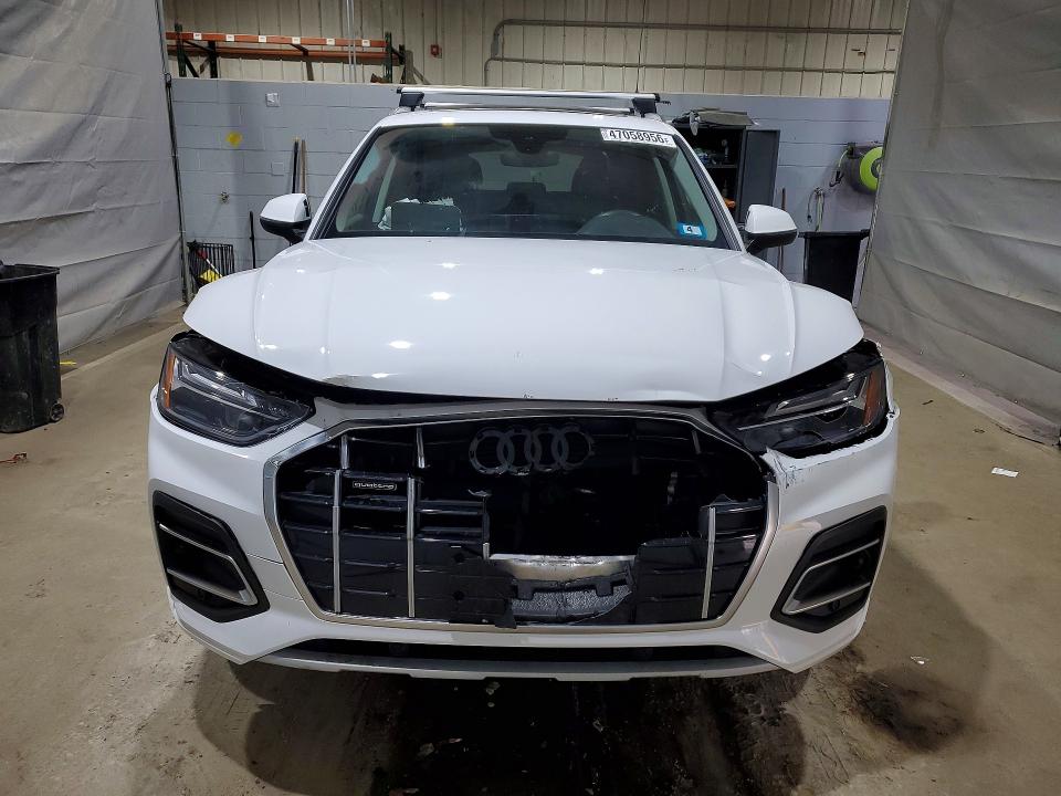 47058956 :رقم المزاد ، WA1BAAFY5M2012237 vin ، 2021 Audi Q5 مزاد بيع