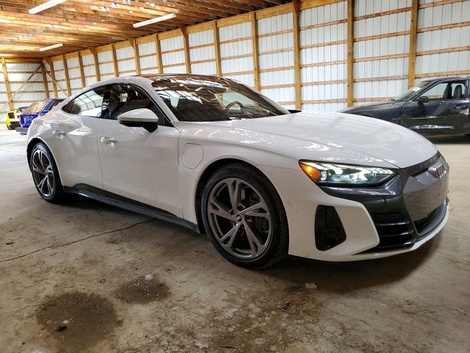 2022 Audi E-tron Gt მანქანა იყიდება აუქციონზე, vin: WAUDJBFW9N7003898, აუქციონის ნომერი: 78126165