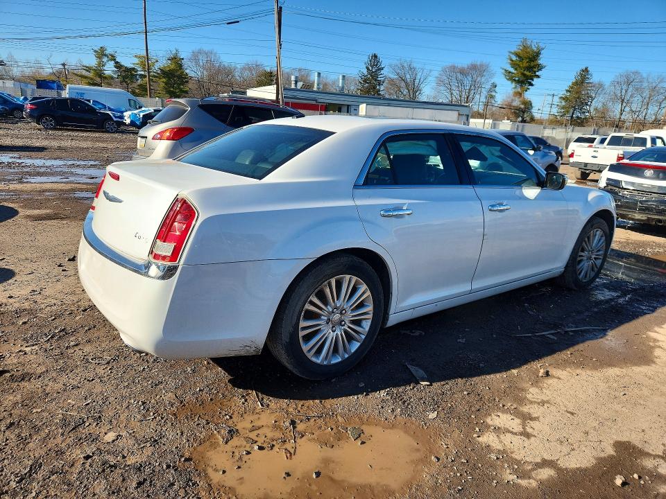 Продажа на аукционе авто 2012 Chrysler 300c, vin: 2C3CCAKT0CH184569, номер лота: 41653046