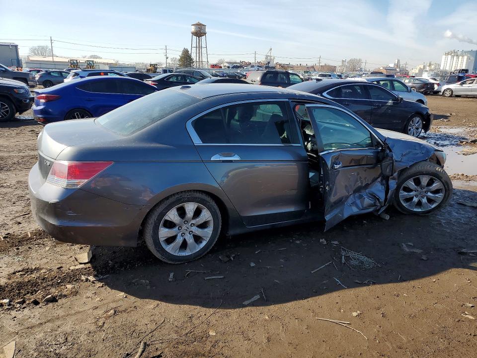 2010 Honda Accord მანქანა იყიდება აუქციონზე, vin: 1HGCP3F8XAA028683, აუქციონის ნომერი: 46714606