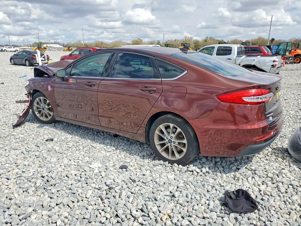2019 Ford Fusion მანქანა იყიდება აუქციონზე, vin: 3FA6P0LU1KR100590, აუქციონის ნომერი: 79532015