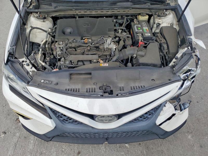 2018 Toyota Camry მანქანა იყიდება აუქციონზე, vin: 4T1B11HK0JU569891, აუქციონის ნომერი: 46448716