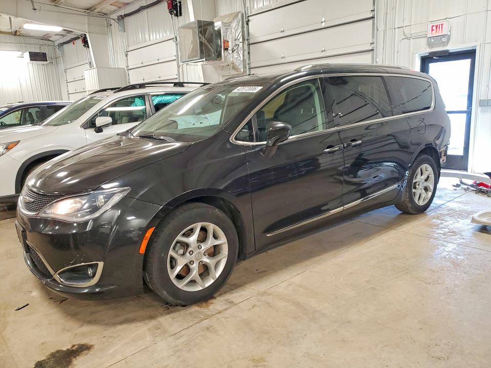 Aukcja sprzedaży 2017 Chrysler Pacifica, vin: 2C4RC1EG7HR756842, numer aukcji: 42072006