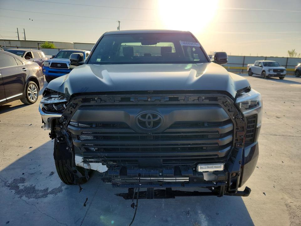46889476 :رقم المزاد ، 5TFZA5ABXTX055794 vin ، 2026 Toyota Tundra مزاد بيع