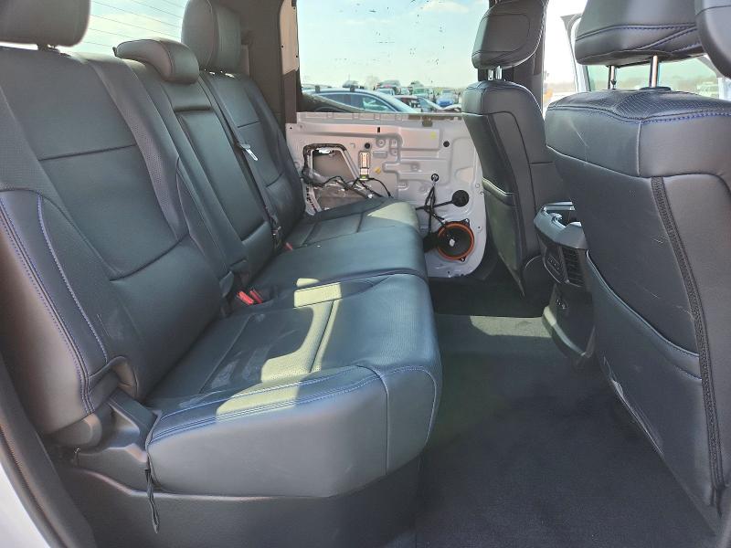Продажа на аукционе авто 2025 Toyota Tundra, vin: 5TFWA5DB3SX288073, номер лота: 46936336