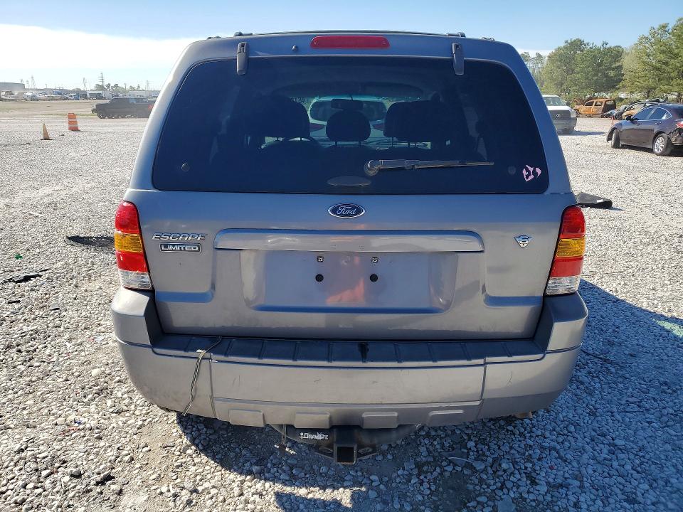 46136736 :رقم المزاد ، 1FMYU041X7KA75311 vin ، 2007 Ford Escape مزاد بيع