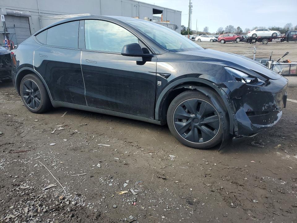 Продажа на аукционе авто 2023 Tesla Model Y, vin: 7SAYGAEE8PF871705, номер лота: 46123696