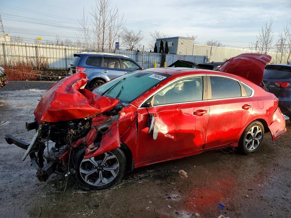 2020 Kia Forte მანქანა იყიდება აუქციონზე, vin: 3KPF54ADXLE219936, აუქციონის ნომერი: 79988435